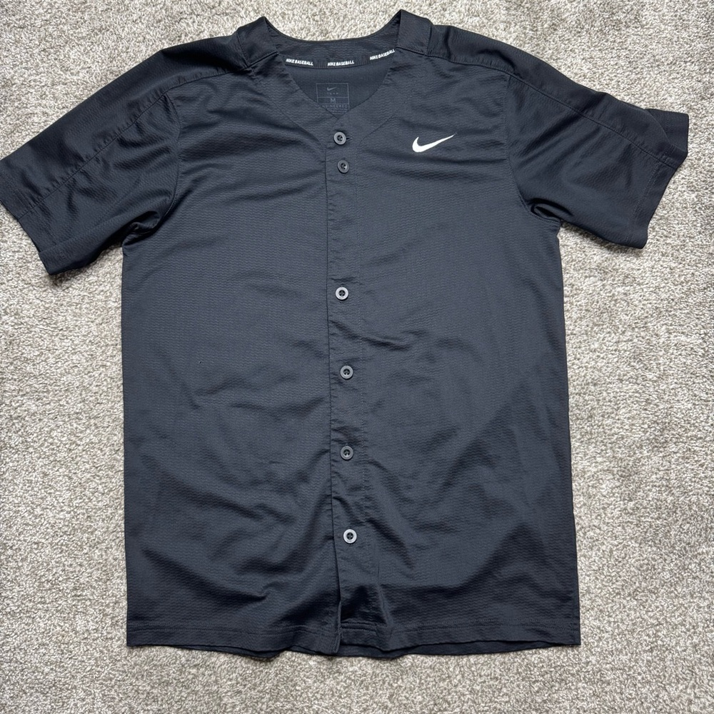 Nike baseball tee